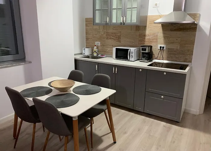 Dream アパート ナボダリ